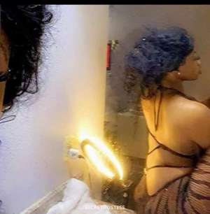 21 year old Escort in Nashville TN its ebony