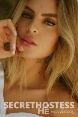 20 year old Chinese Escort in Istanbul Lana 20Yrs Old Chinese Escort Green Eyes 165CM Tall Istanbul