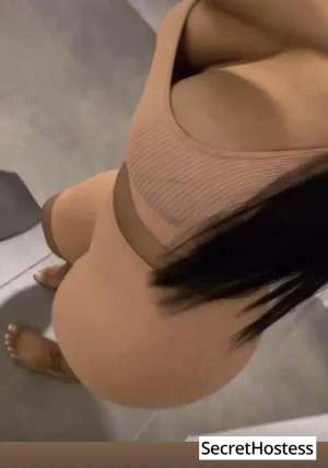 22 year old Moroccan Escort in Lyon Escort model Nina Depla, Lyon