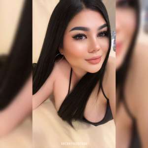 Lucy ChubbyGirls CIM 69 licking(No anal), escort 27 year old Escort in Al Manama