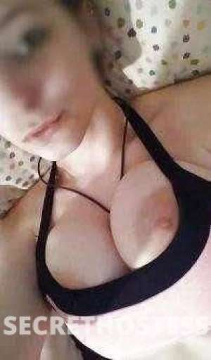 22 year old Escort in Gladstone Read to catch up now !, Gladstone