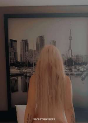 25 year old Caucasian Escort in Barrie Sexy blonde thick juicy white girl big boobs