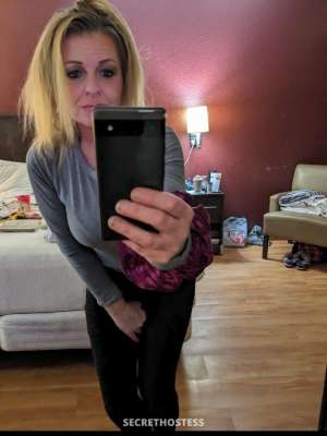 48 year old Escort in Chicago IL HOTTIEWITTHEBODY NEAR ✈ O'HARE AIRPORT &amp; 