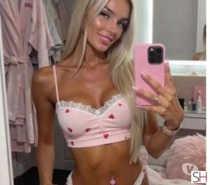 26 year old Latino Escort in Cheshire West and Chester MELLISA ❤️ SEXY GIRL.. PARTY 24H..., Independent