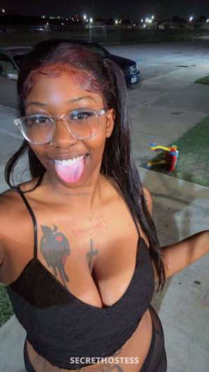 28 year old Escort in Fort Worth TX 💋 chocolate baddiee OUTCALL ready IN TOWN FOR THE NIGHT 