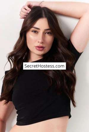 24 year old Hispanic Escort in Paris Fransisca, Agency