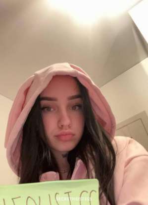 24 year old Caucasian Escort in Milton Sweet little babe, 24 y/o girl next door type