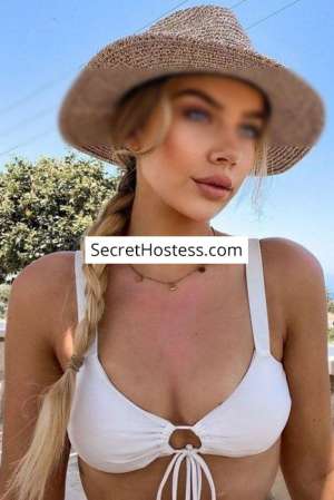 24 year old Caucasian Escort in Munich Nelly, Agency
