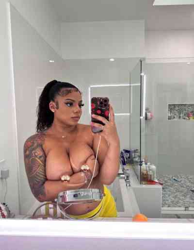 25 year old American Escort in Lancaster PA I'm crazy about sex and making love about all the time