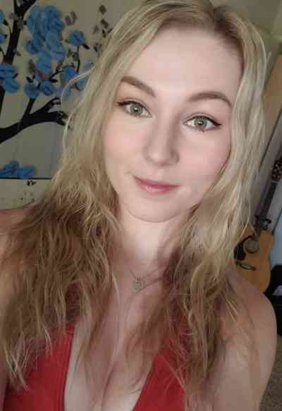26 year old Escort in St. Petersburg FL 646• 208•2700 lets get together love. lets make your 