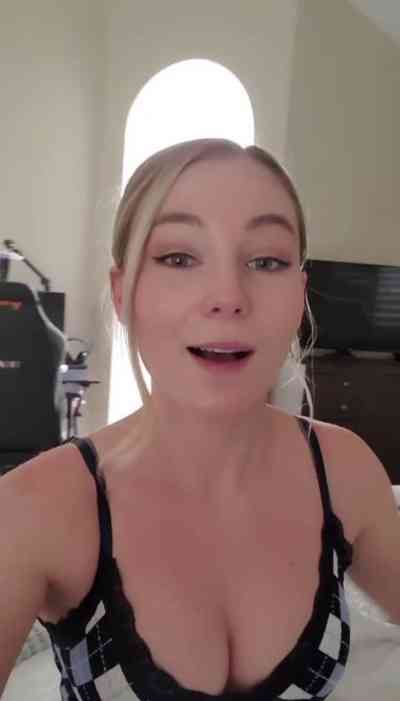 26 year old Escort in Orlando FL 352•642•2584 lets get together love. lets make your 