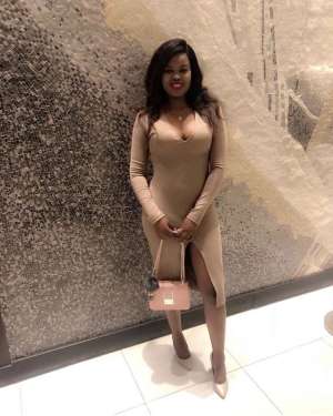 27 year old Thai Escort in Pattaya Lola, escort