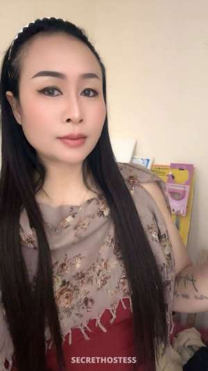 30Yrs Old Escort 170CM Tall Muscat Image - 2