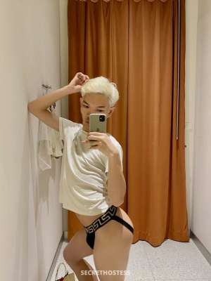 Jiew 22Yrs Old Escort 175CM Tall London Image - 4