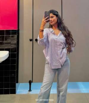 22 year old Canadian Escort in Winnipeg Shivani panjabi student girl available here