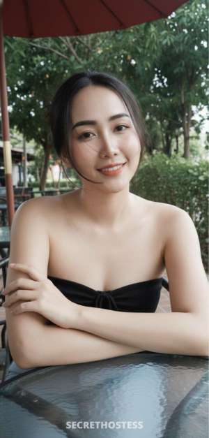 28 year old Asian Escort in Fujairah Mew Mew, masseuse