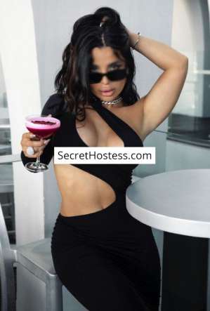 26 year old Latin Escort in Düsseldorf Valery, Agency