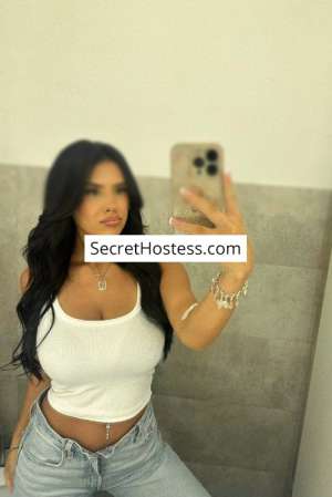25 year old Latin Escort in Munich Kristy, Agency
