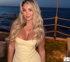 22 year old Latino Escort in Gloucestershire AMANDA 🇧🇷PARTY 💥HOT BLONDE, Independent