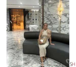 24 year old Escort in London Outcall only video call confirmation ❤️.., Independent