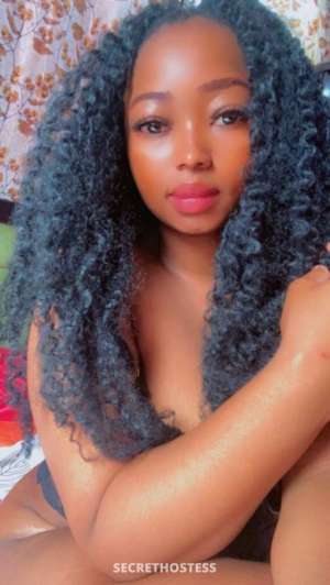 25 year old Caucasian Escort in Hyderabad Chichi, escort