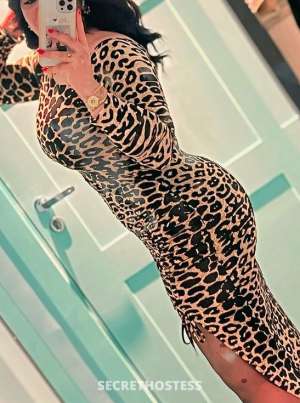 24 year old Egyptian Escort in Cairo Jana, escort
