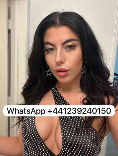 26 year old Escort in Ellesmere Port I’m available for hookup