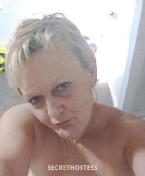 50 year old Australian Escort in Sunshine Coast Sexy Short Aussie Women, Buderim