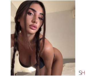 22 year old Latino Escort in London NEW. Maya❤️Party Girl., Independent