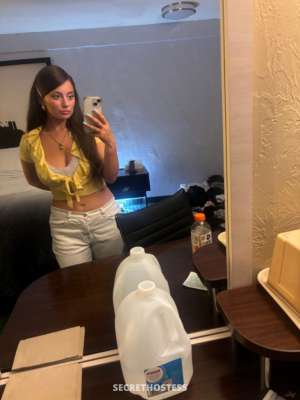 25 year old Escort in West Palm Beach FL QV QUEEN// Exotic Curvy Brunette