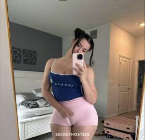 26 year old Caucasian Escort in Niagara Hey PAPI, New girl available in the area, INCALL and OUTCALL