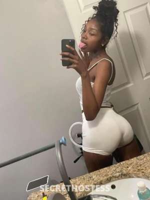 ITTYBITTY 22Yrs Old Escort Chicago IL Image - 4