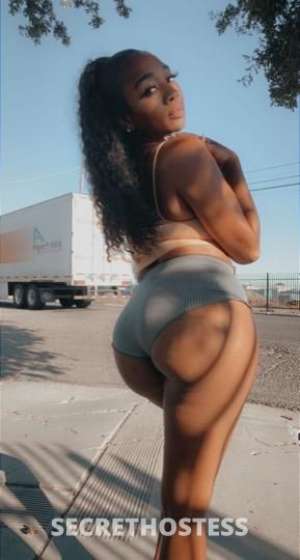 26 year old Escort in St Joseph MO Soft &amp; juicy boobs sexy my pussy ur style Full DAY 