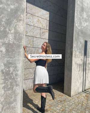 0 year old Escort in Amsterdam Bonnie