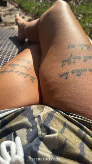 28 year old Escort in Red Deer Amber Ross always available