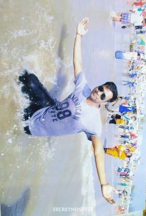 29 year old Indian Escort in Mumbai Criss Your Toy Boy, Male escort
