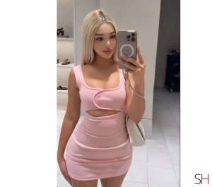 23 year old English Escort in London Emily British Princess, Independent