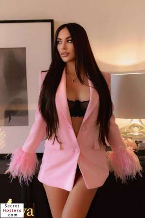 0 year old Escort in London Asabi, DivaEscort Agency