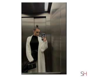 23 year old Latino Escort in London ..REAL&amp;INDEPENDENT. NEW IN MAYFAIR..HELEN