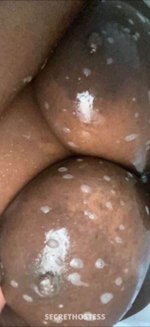 19 year old Escort in Racine WI Cardates