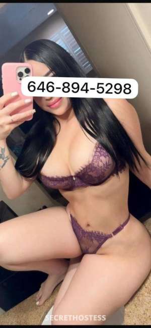 26 year old Colombian Escort in Bronx NY .new colombiana. puro fuego ...culona. y tetona. y soy bien 
