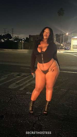22 year old American Escort in Inland Empire CA GORGEOUS BOMBSHELL WITH BIG DICK SUCKING LIPS &amp; A 