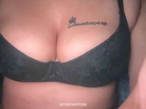 20 year old Escort in Quad Cities IA BackShot Queen Always available