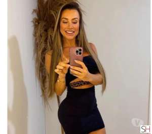 26 year old Latino Escort in Sheffield SEXY JULLIE ✨HIGH CLASS⭐️ .. AMAZING BODY, Independent