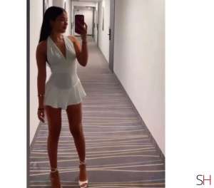22 year old Latino Escort in London Hot girl xx call me x x genuine pics outcall, Independent