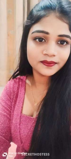 21 year old Asian Escort in Hyderabad Cash on Delivery Available Anytime, escort