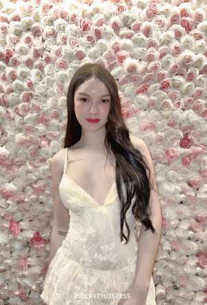 24 year old Filipino Escort in Bangkok Yumi Chen, escort