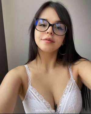 26 year old Escort in Bristol Kelyane, escort