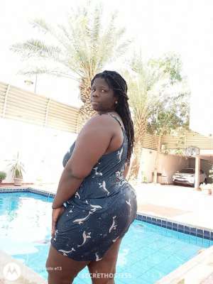 30 year old Escort in Jeddah Mama, escort