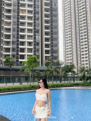 20Yrs Old Escort 163CM Tall Muscat Image - 6